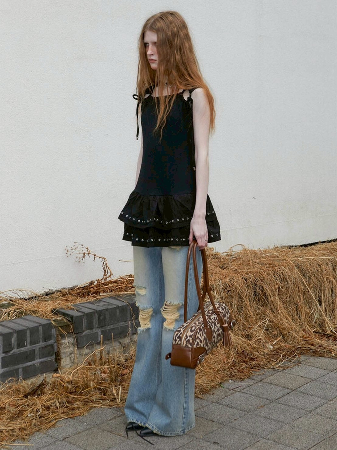 【NOT KNOWING】Eyelet Sleeveless Tee OPS