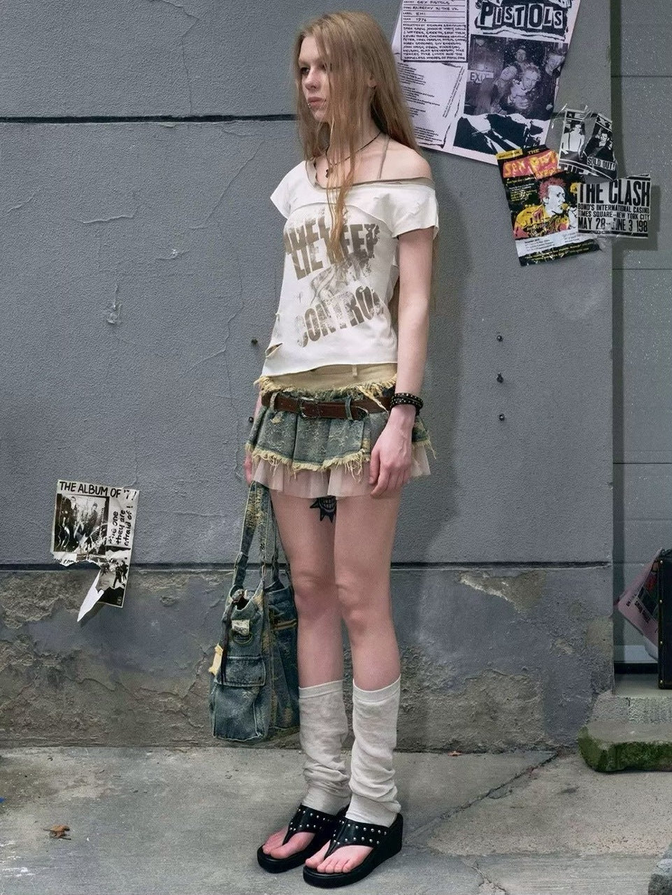 【Cest Nous】Distressed Lace-up Top