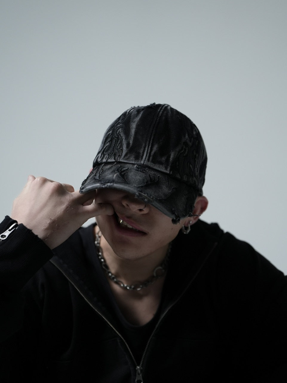 【CHIKASHITSU PLUS HIGH】Overdyed denim cap