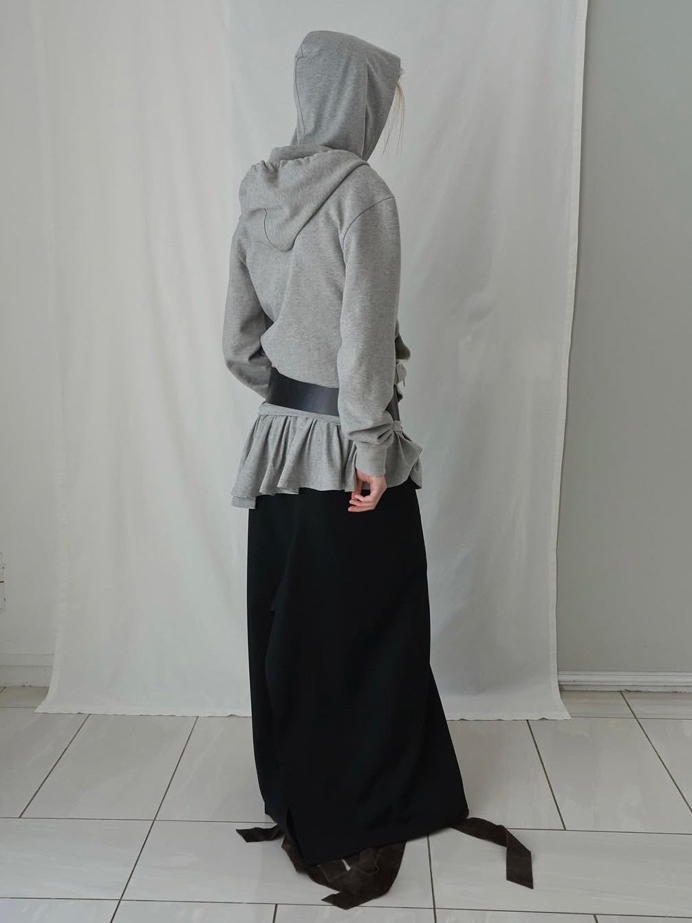 【LCDC】SHIRRING DETAIL ZIP-UP HOODIE / 【エルシーディーシー・ティーエム】シャーリングディティールジップアップパーカー