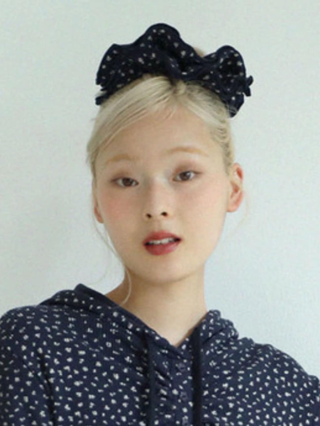 12/21 20:00 再販【Uglyshadow】FLOWER WAFFLE SCRUNCHIE