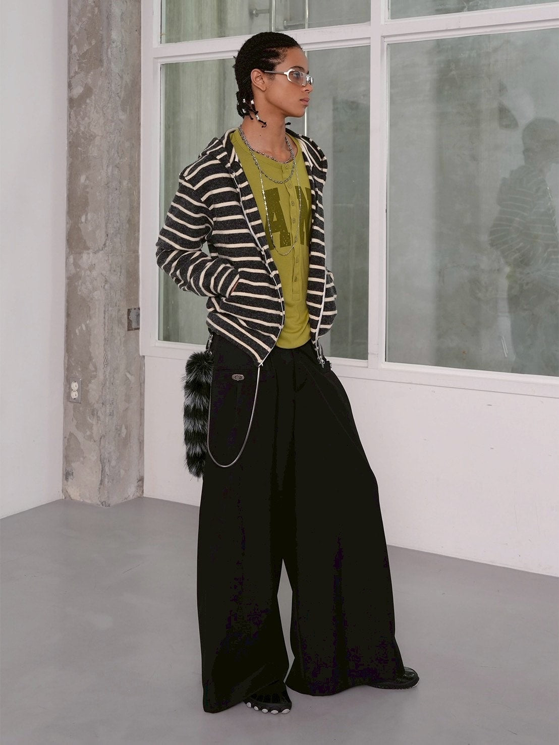 【ESC STUDIO】Fur tail multi chain