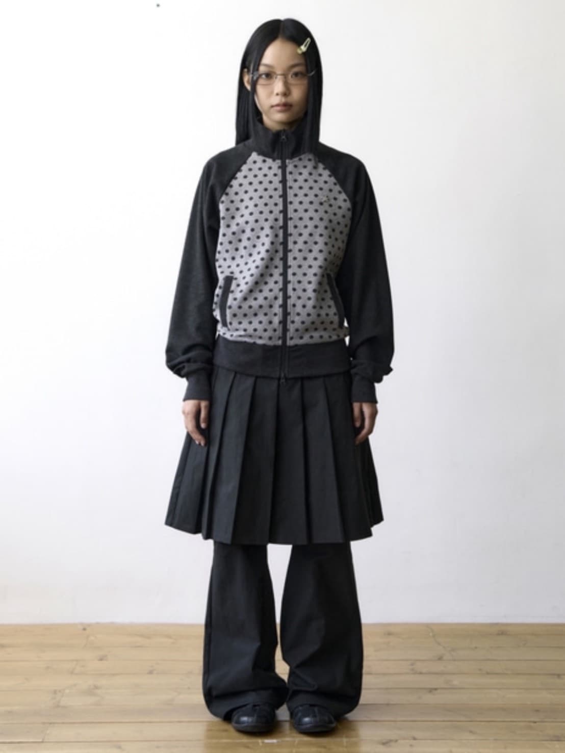 【THECOLDESTMOMENT】TCM dot raglan zip-up