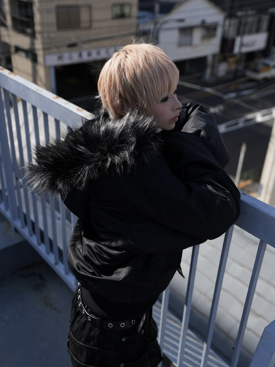 【CHIKASHITSU PLUS HIGH】N-2B cropped hood blouson (nylon)