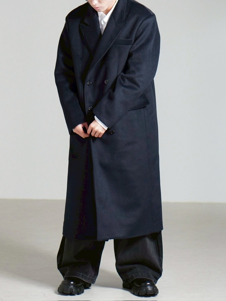 受注制【Chikashitsu +】overfit cashmere blend double long coat / 【チカシツプラス】オーバーフィットカシミヤブレンドダブルロングコート (3color)