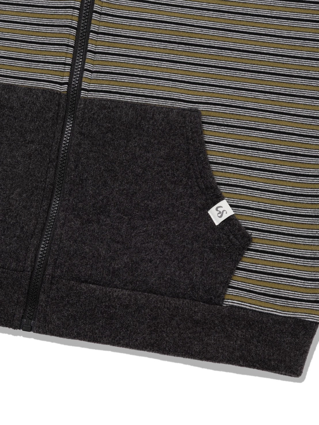 12/21 20:00 発売【Uglyshadow】RABBIT EAR HOOD STRIPE ZIP-UP