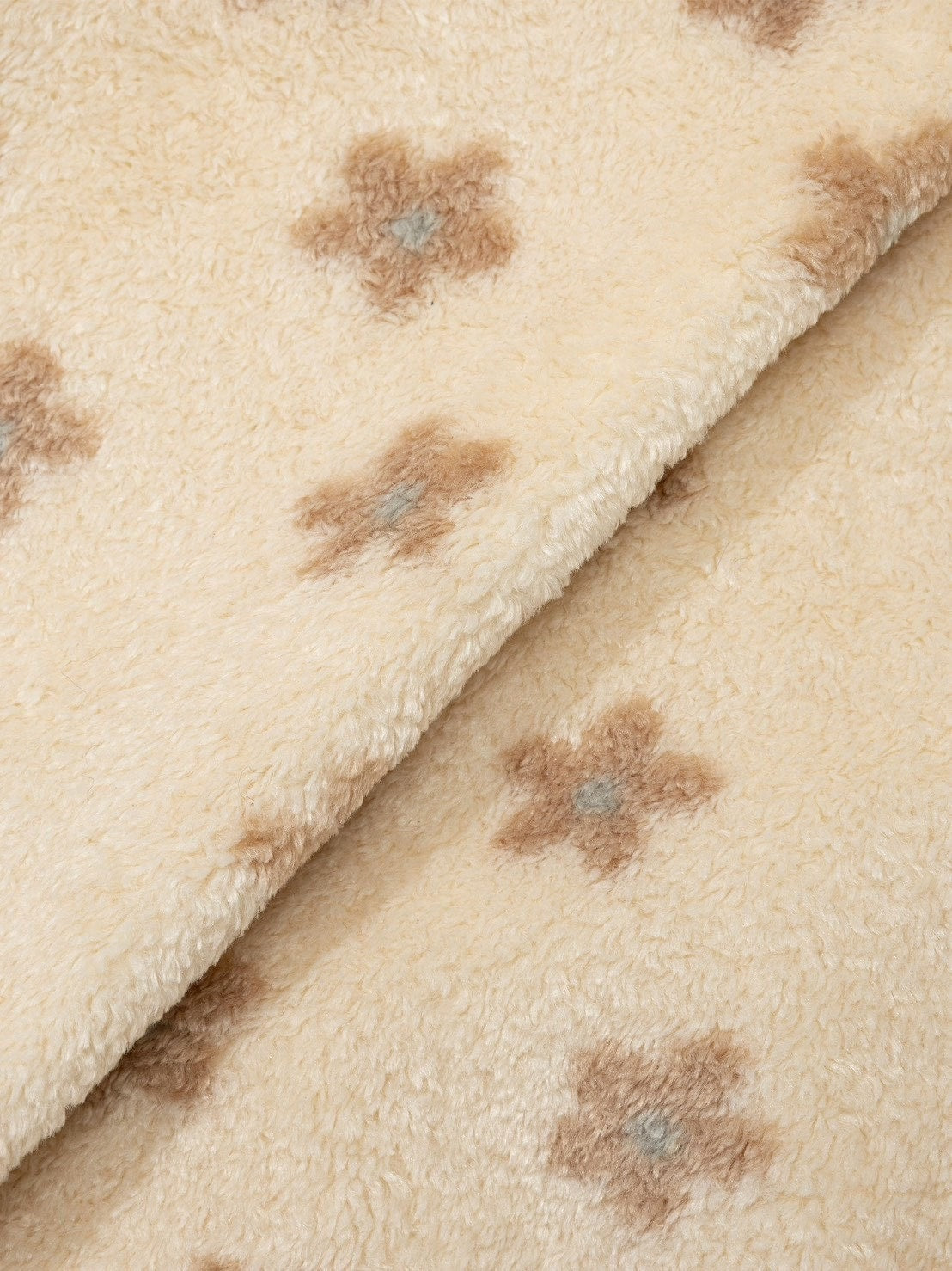 12/21 20:00 発売【Uglyshadow】FLOWER FUR JUMPER