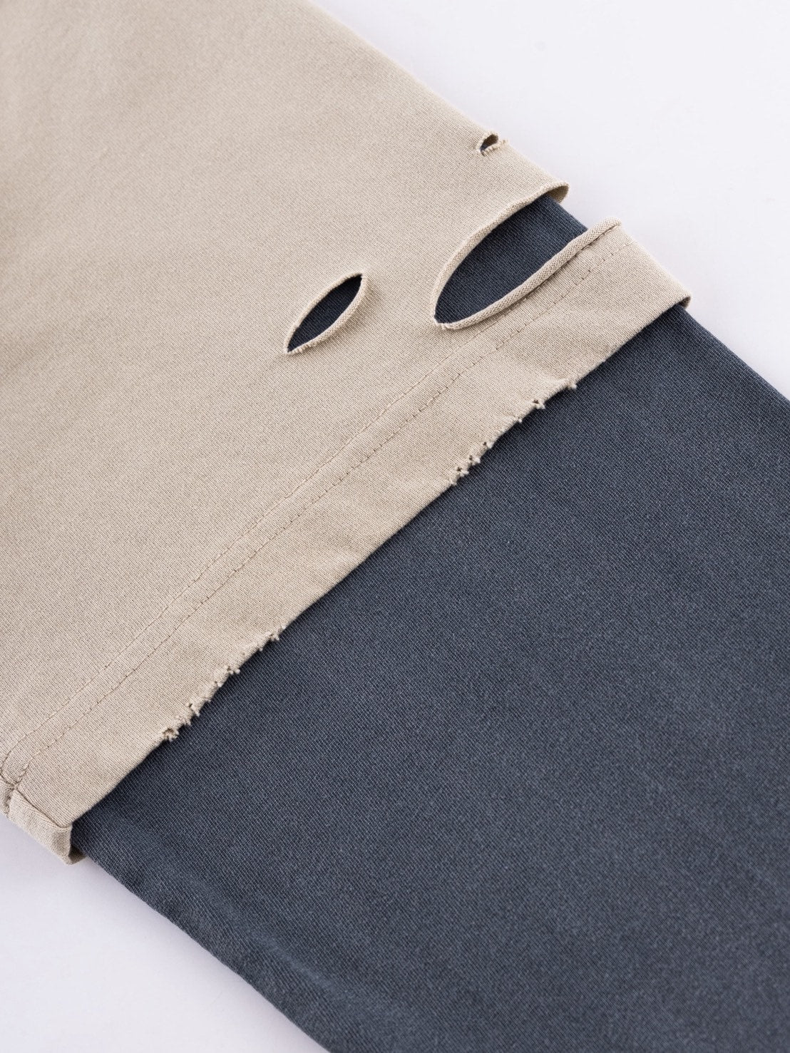 素材、身長まだ【SUPPLIER】Dusty Iron Cross Layered Long Sleeve Tee