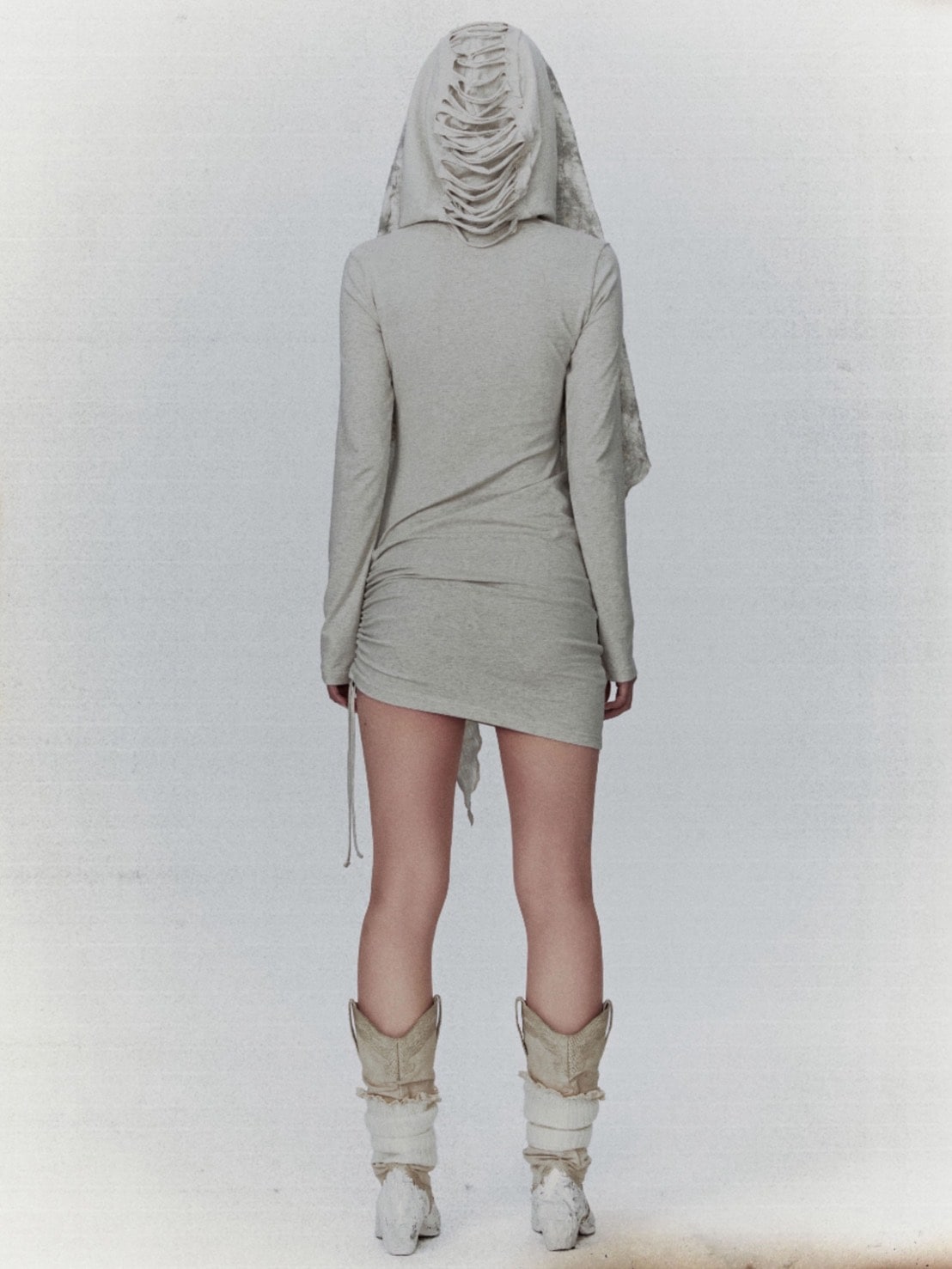 【bonienkiye】Distressed Hood Scarf Dress