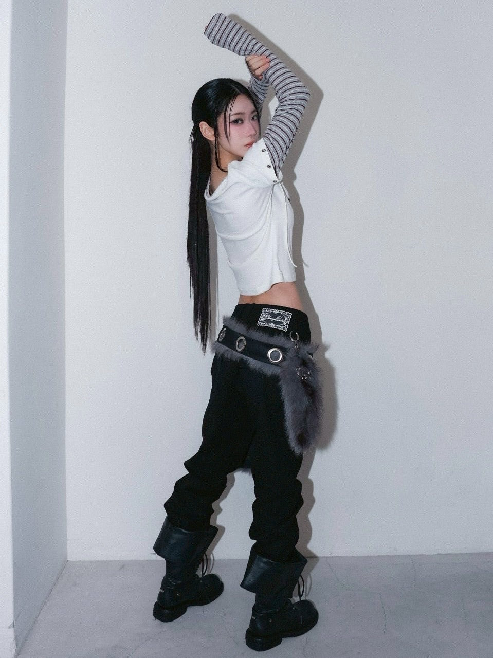 1/2 20:00発売【CHERRYQUIRI】chubby fur tail keyring