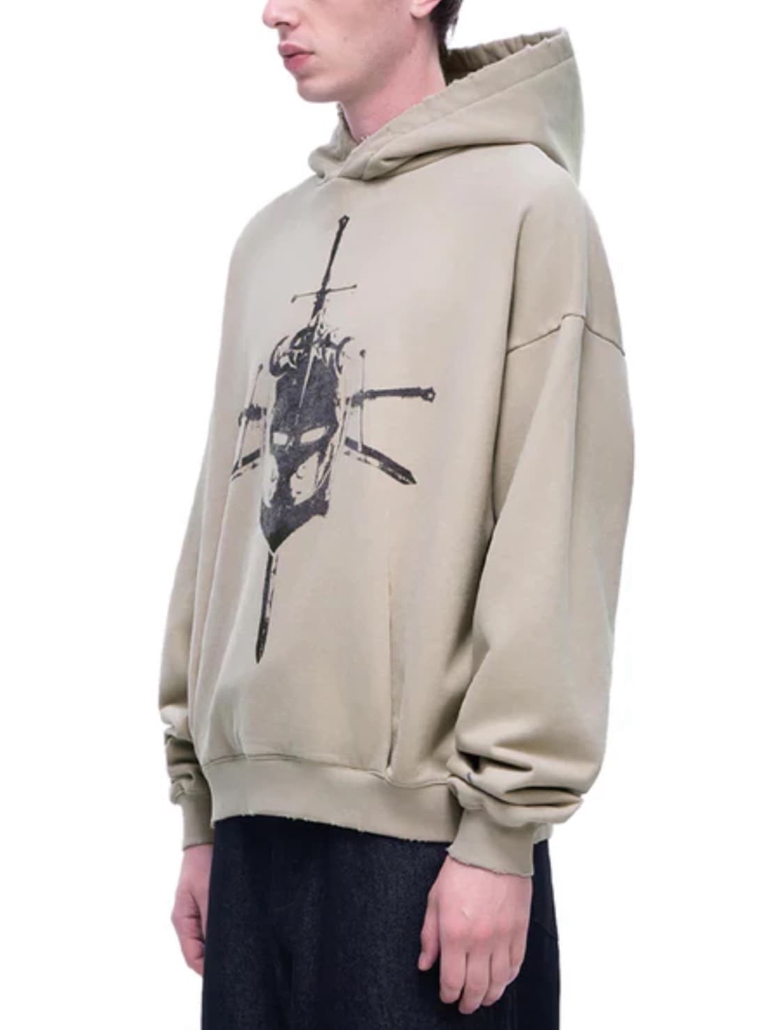 【The Boy Has No Patience】 TBHNP LUMINOUS DAWN KNIGHT AND SWORD PRINTED HOODIE / 【ザボーイハズノーペーシェンス】フロントプリントプルオーバーパーカー