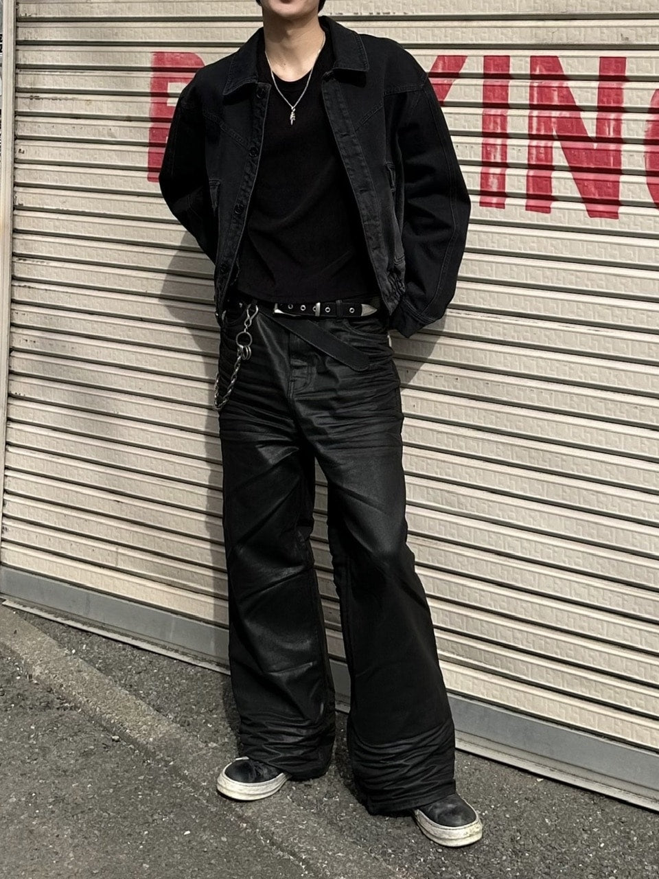 大阪店WEB限定受注制【Chikashitsu +】emboss coating denim pants / 【チカシツプラス】エンボスコーティングデニムパンツ