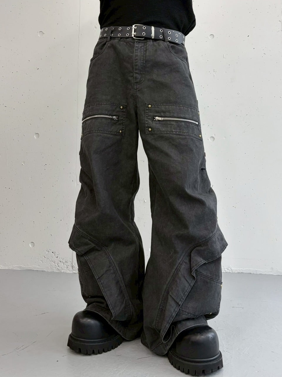 国際配送【LUV CODE】cleanfit multi-pocket denim pants