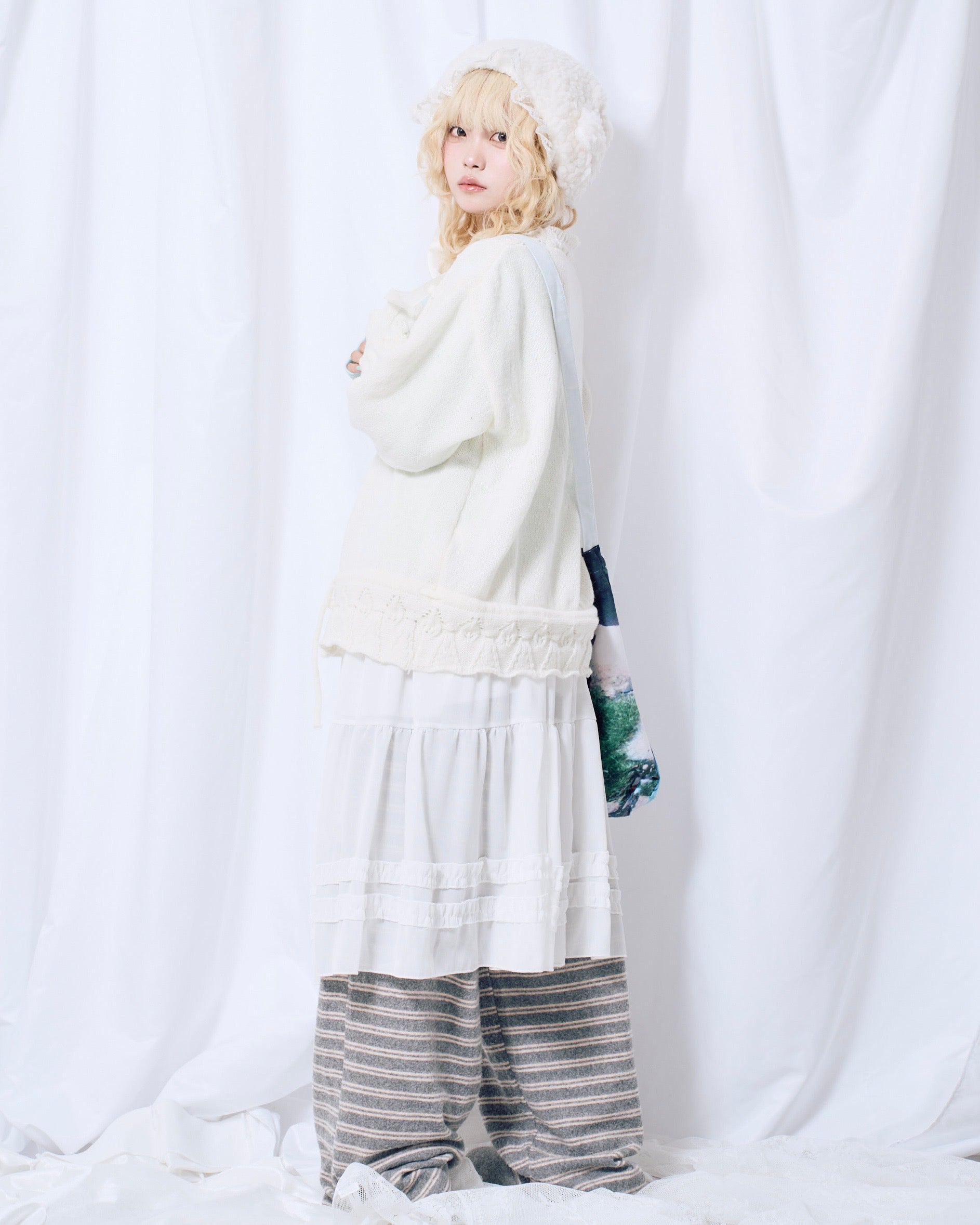 9/18 20:00 発売 国際配送【Nerd out XU】Cozy Vintage Gray Bubble Knit cardigan