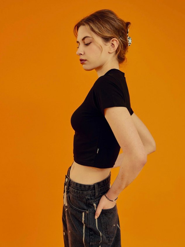 【FANCY CLUB】PETRICHOR CROP TEE