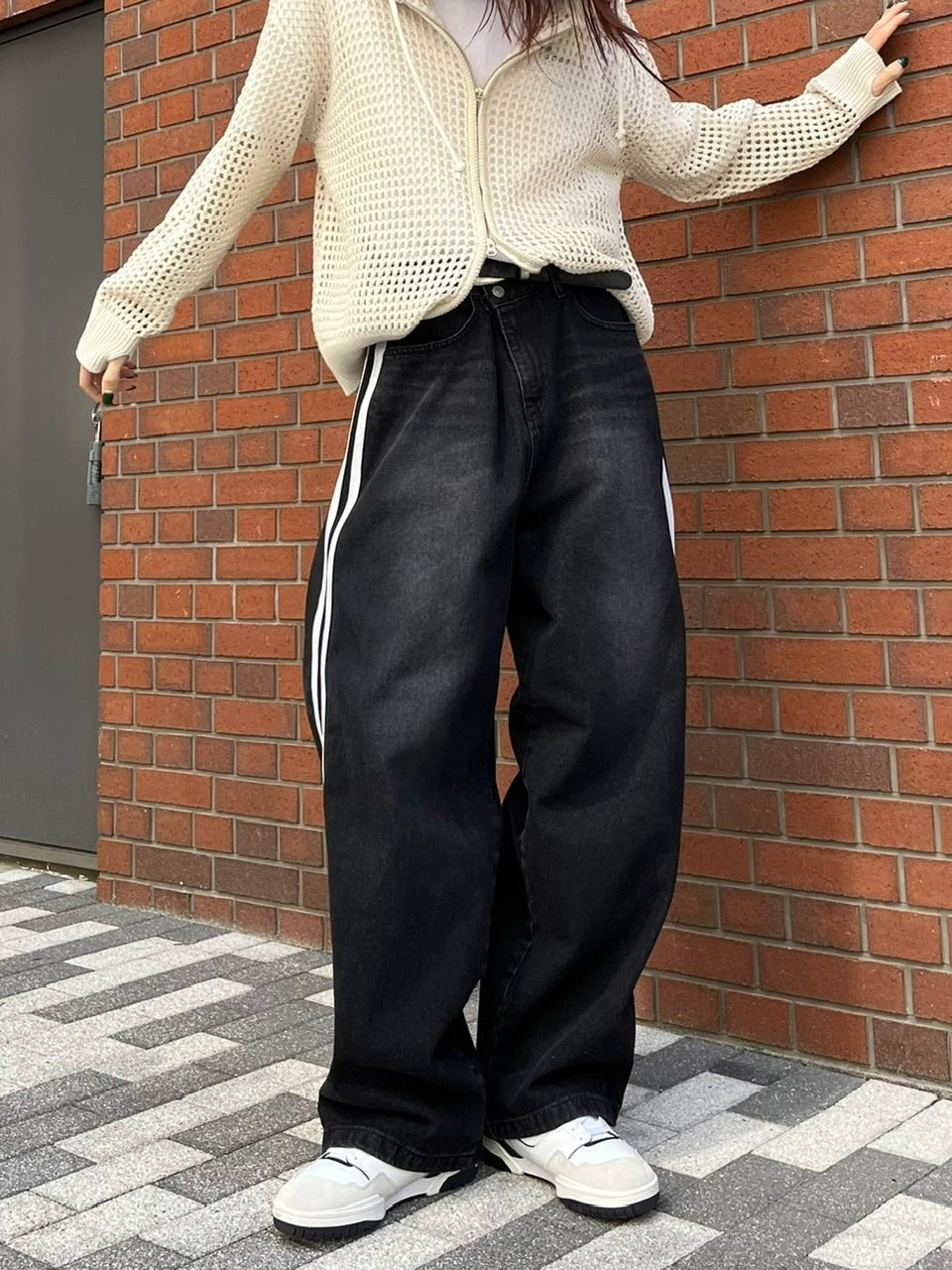 受注制【Chikashitsu +】oversized side line denim pants (2color)