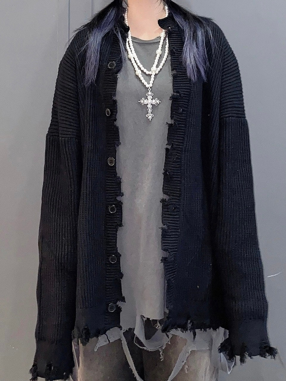 【Never mind the XU】damage knit cardigan (2color)