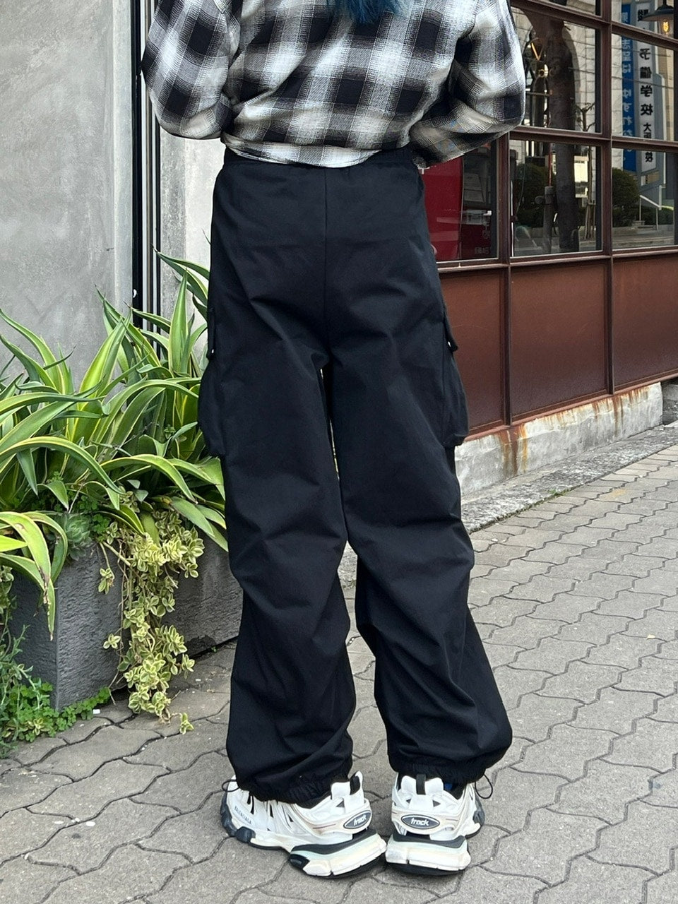大阪店WEB限定受注制【Chikashitsu +】full length cargo pants (2color)