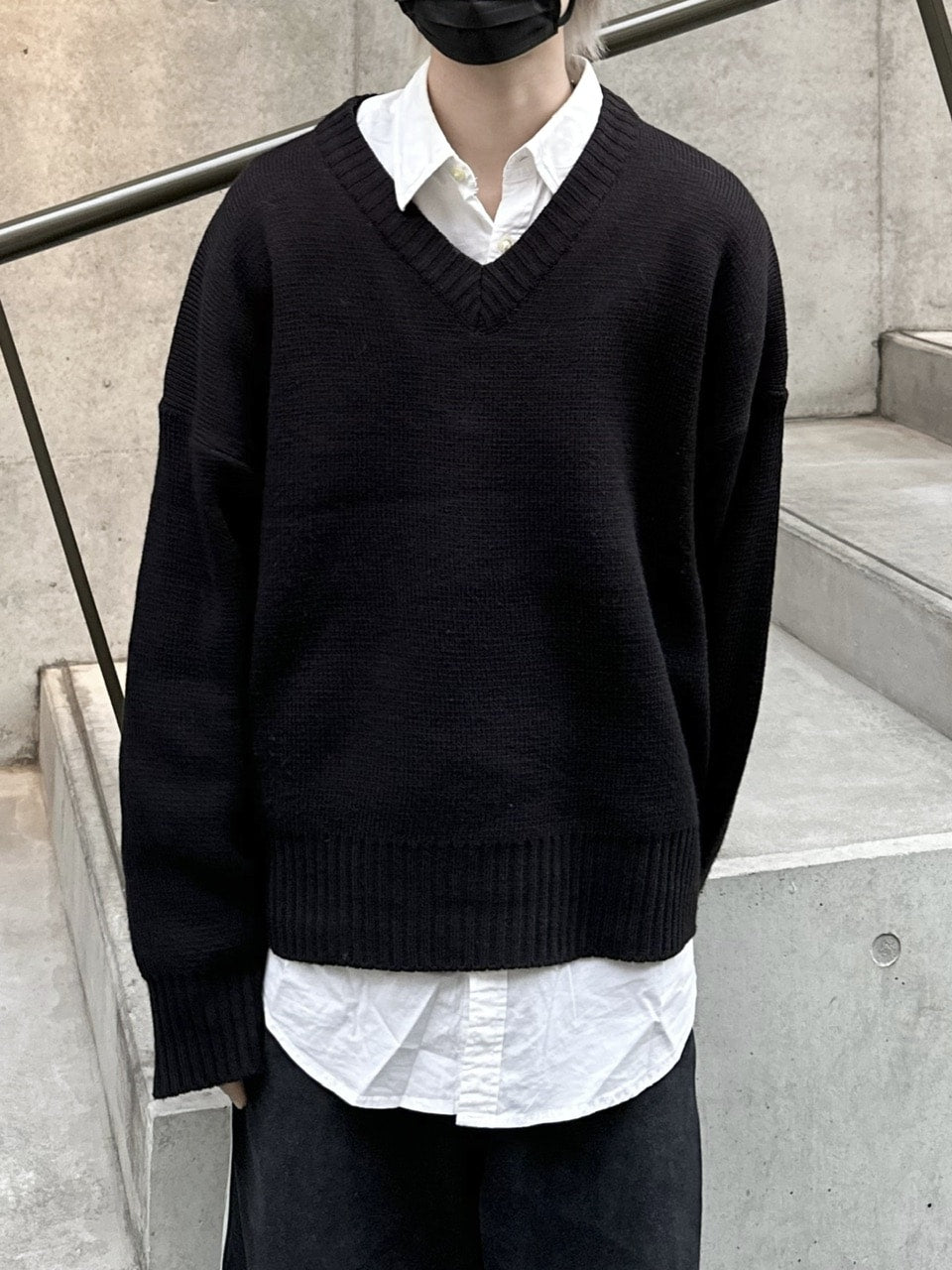 大阪店WEB限定【Chikashitsu +】basic v neck knit (4color)