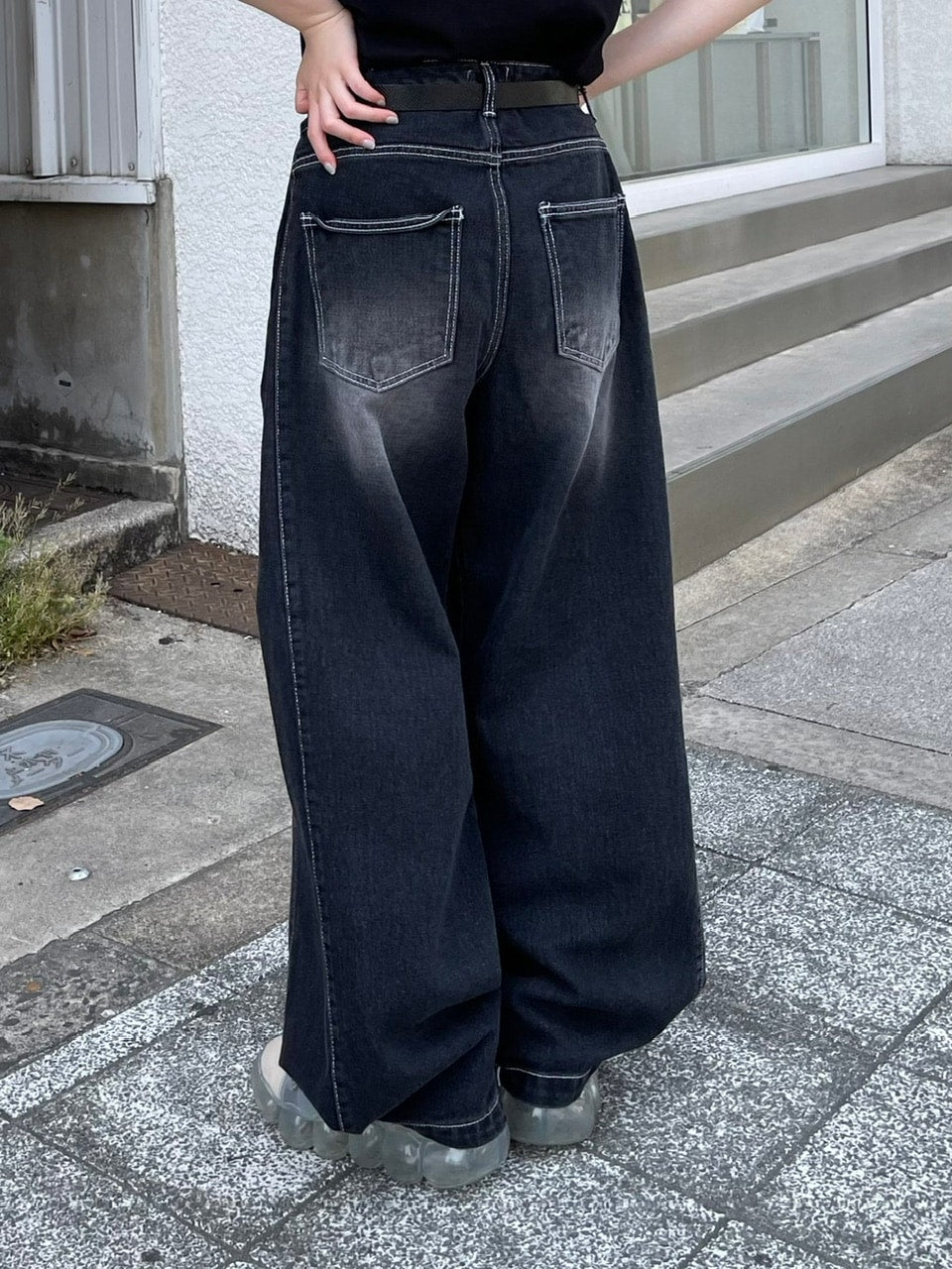 受注制【Chikashitsu +】snap button stitch denim pants / 【チカシツプラス】スナップボタンスティッチデニムパンツ