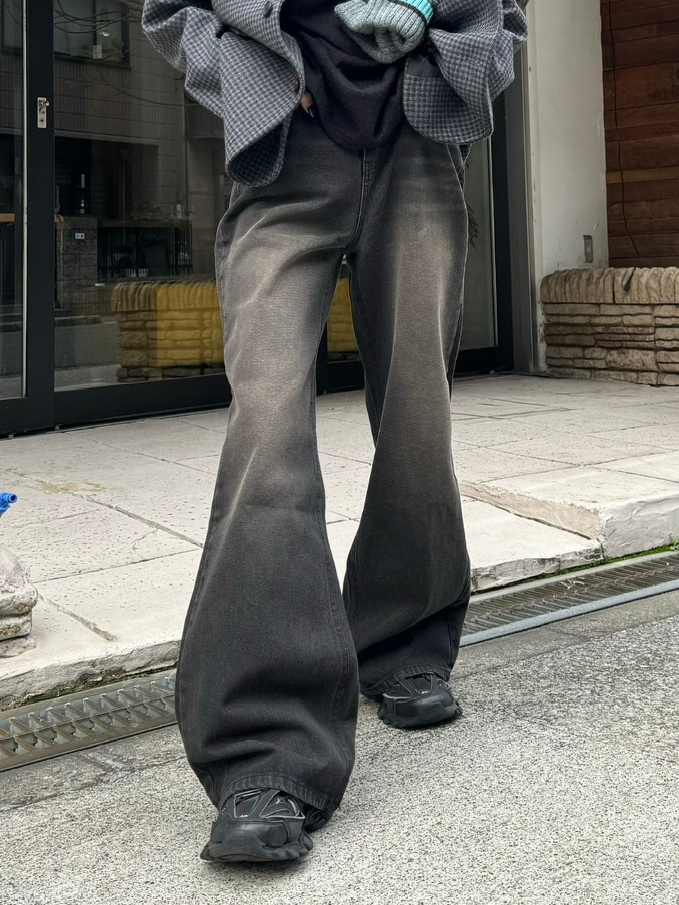 【Chikashitsu +】vintage wash bootscut denim pants (2color)