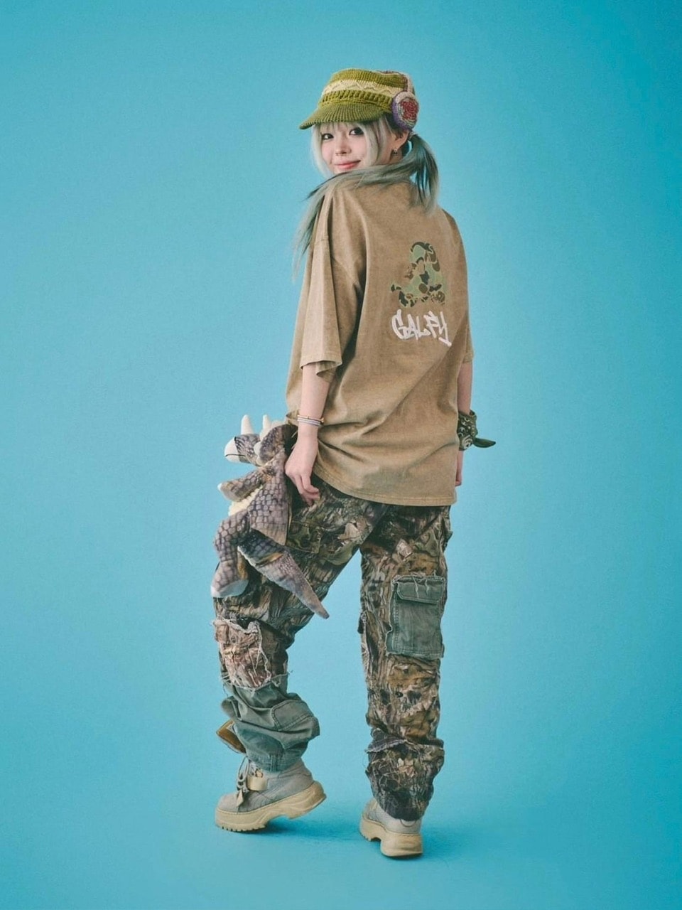 【GALFY】ガルフィーカモボックスロゴTee