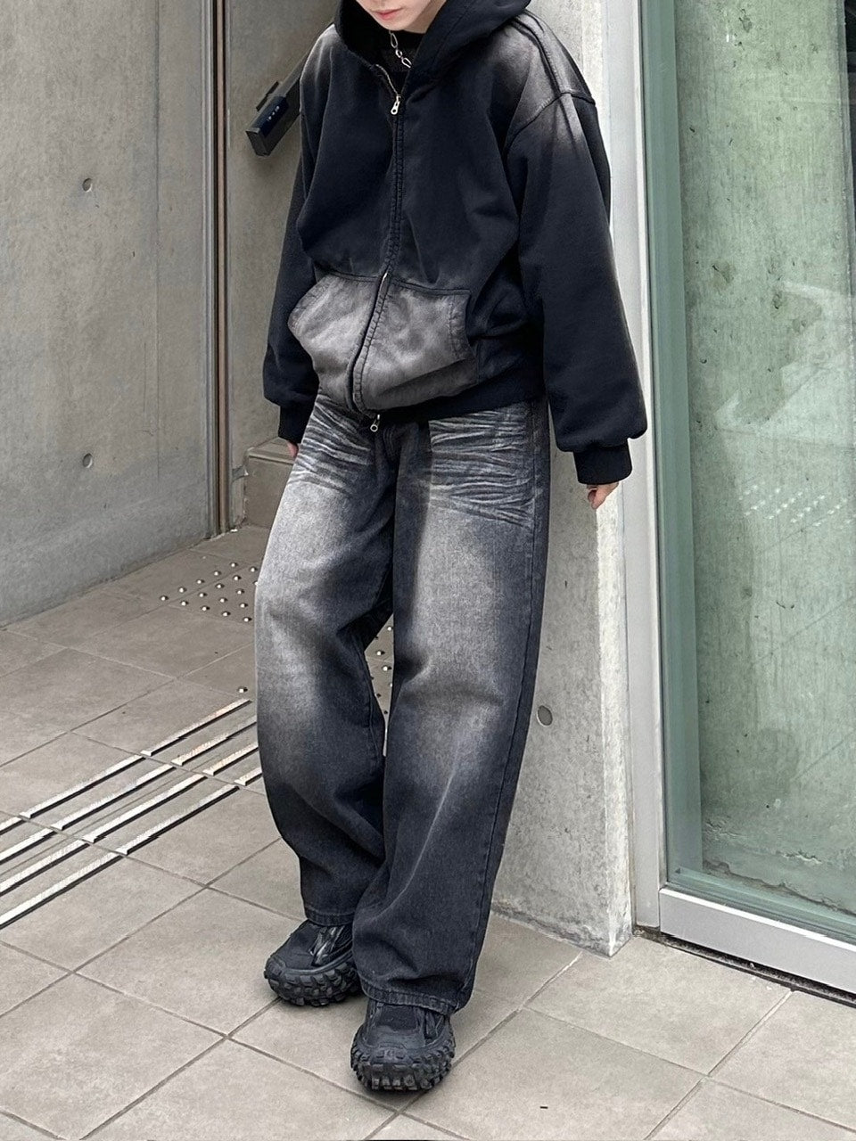 Chikashitsu +】design washing wide denim pants (2color