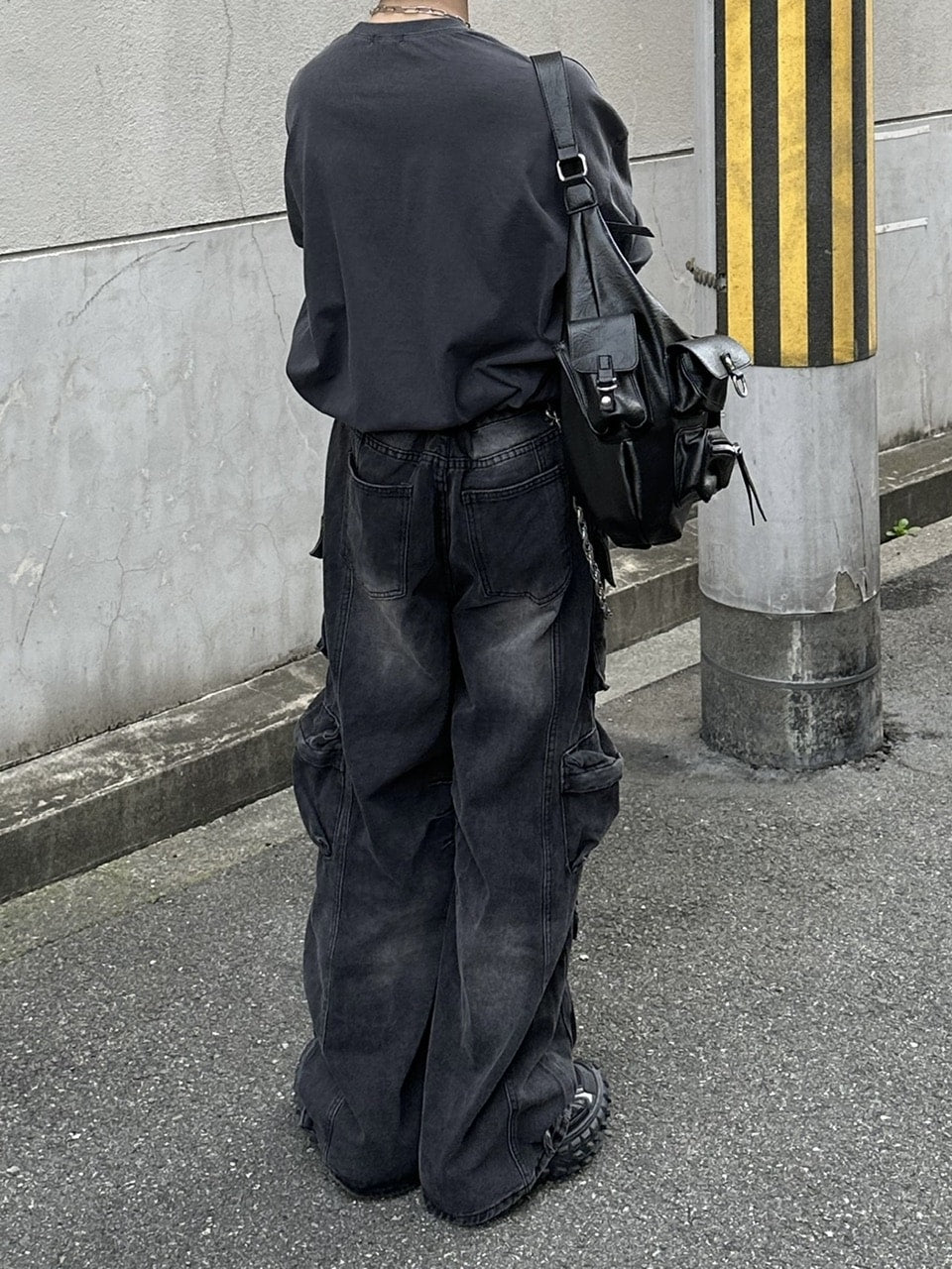 大阪店WEB限定【Chikashitsu +】utility cargo denim pants