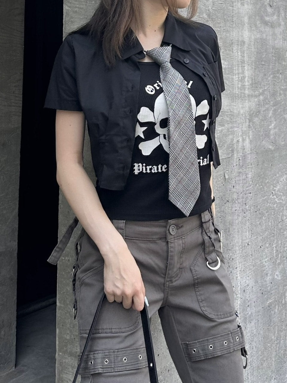 受注制【Never mind the XU】pintuck cropped shirt (3color)