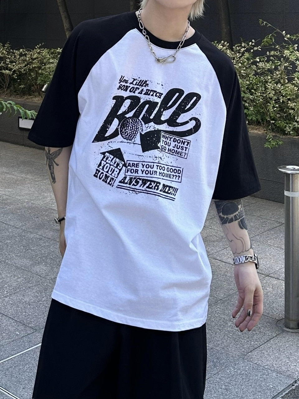 大阪店WEB限定受注制【Chikashitsu +】oversized lettering raglan t-shirt