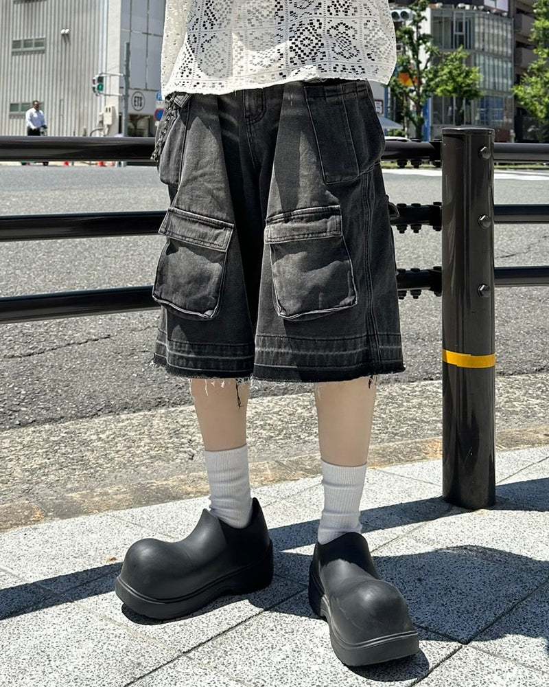 大阪店WEB限定受注制【Chikashitsu +】multi pocket denim half pants (2color)