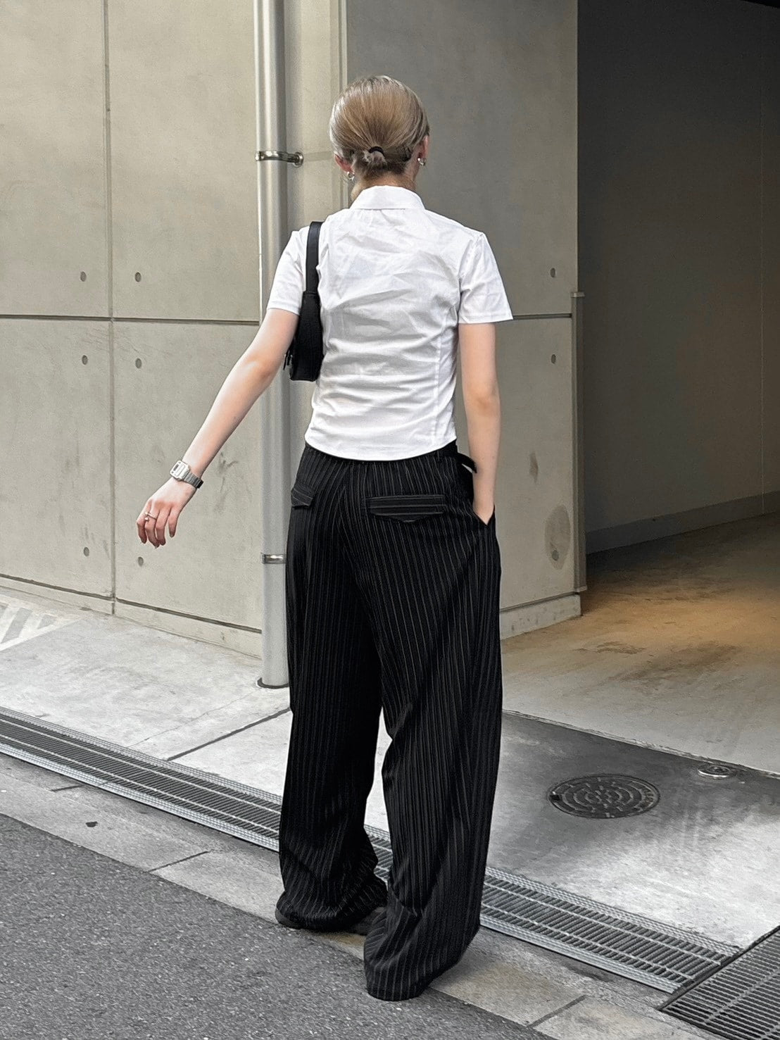 受注制【Chikashitsu +】stripe tuck slacks / 【チカシツプラス】ストライプボーダータックスラックス