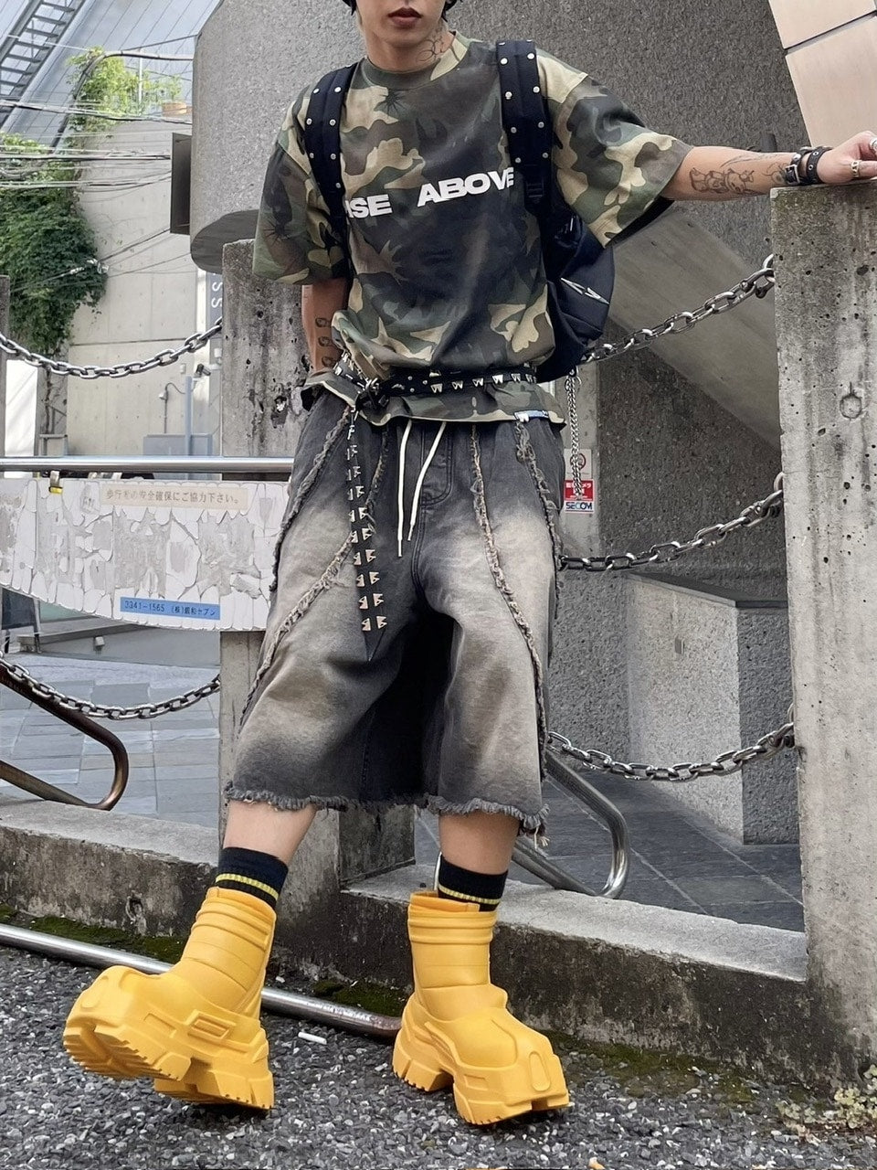 受注制【Never mind the XU】line denim half pants (2color)