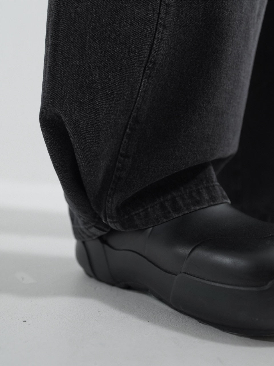 【CS】side tuck drape denim pants (black)