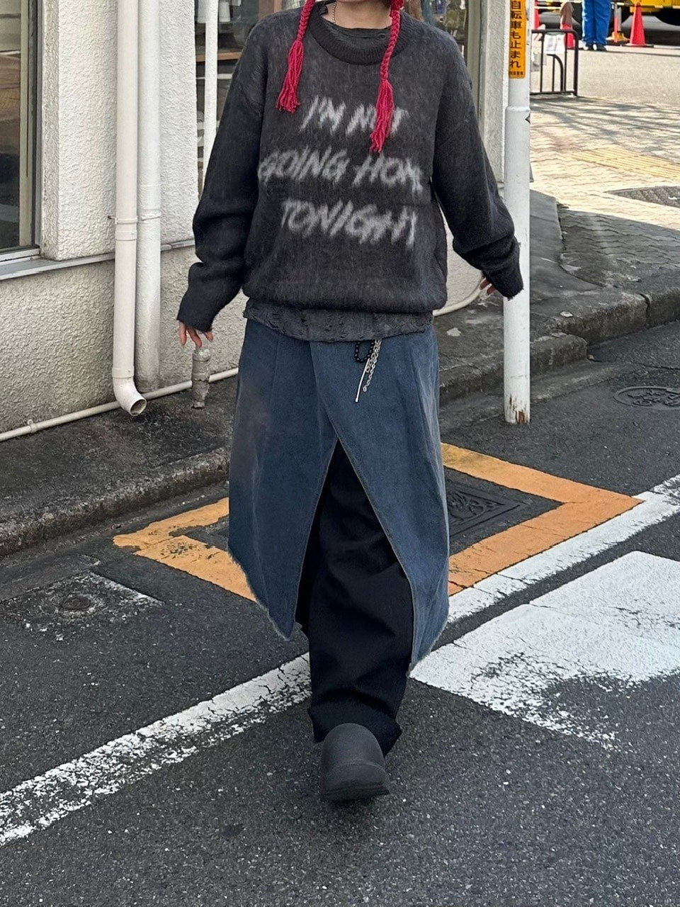 受注制【Chikashitsu +】unisex slogan knit (4color)