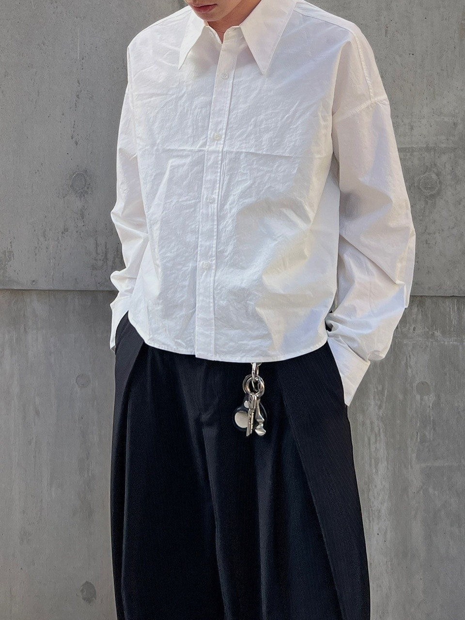 東京店WEB限定受注制【Chikashitsu +】Loose fit cropped shirt