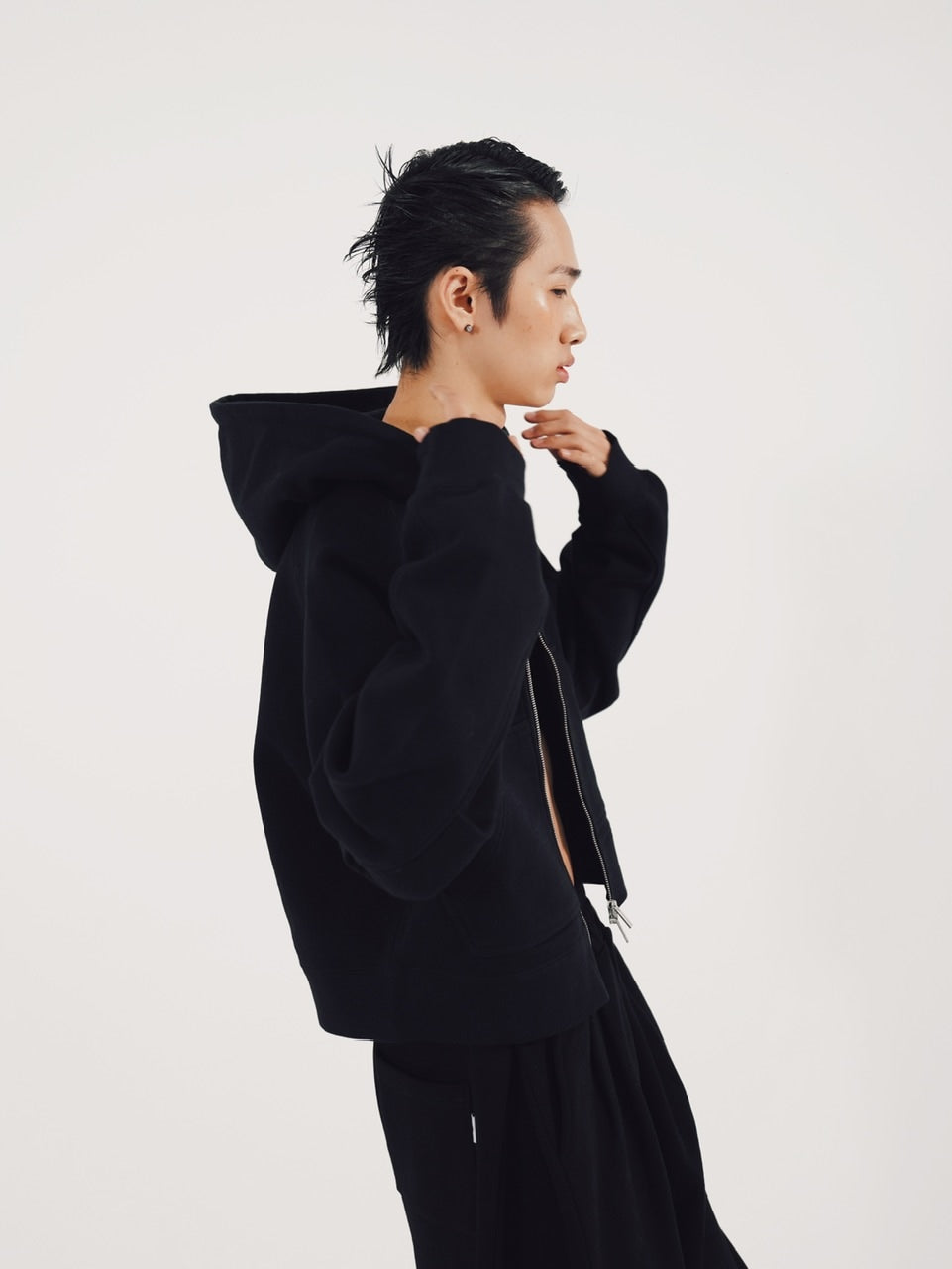 【CS】cropped double zip hoodie (black)