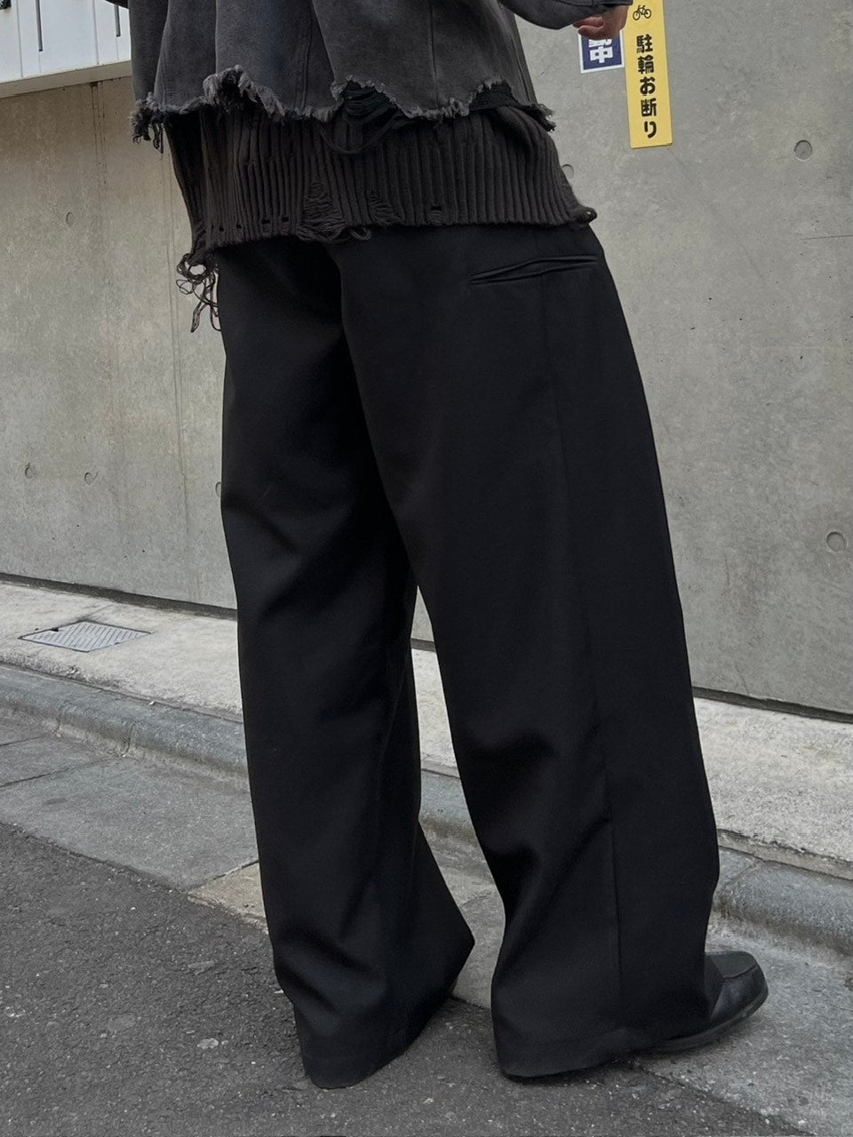 大阪店WEB限定受注制【Chikashitsu +】double tuck balloon slacks (2color)