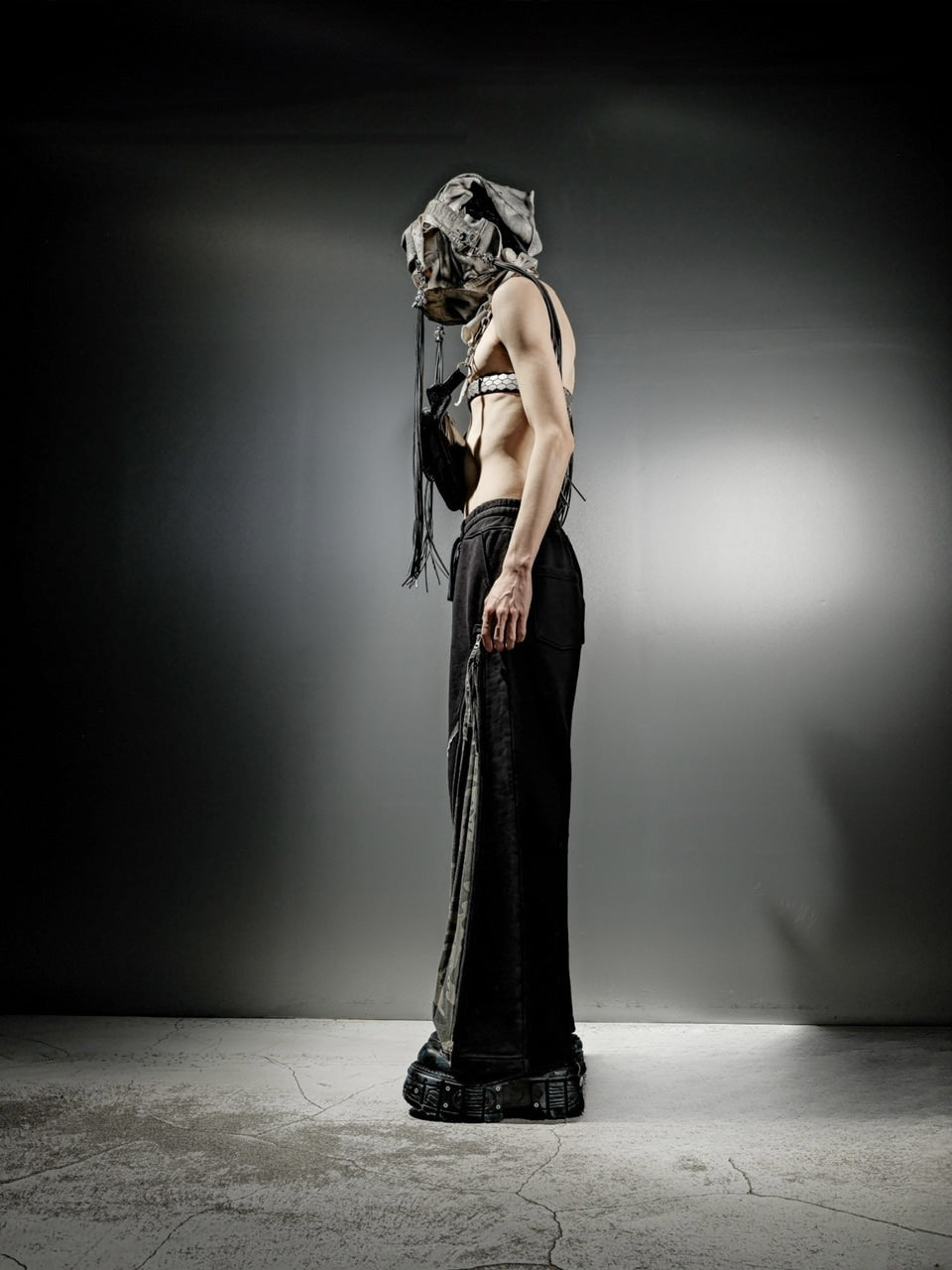 【DIG YOUR OWN GRAVE】SIDE CAMO ZIP SWEAT