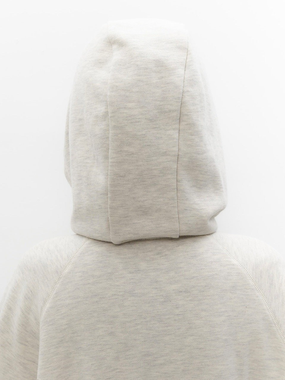 【TUOMIO】STRING CHARM HOOD ZIP-UP