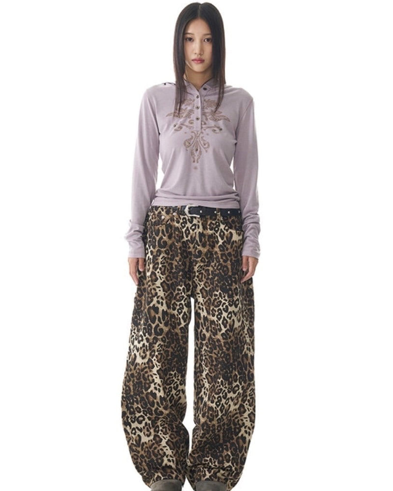 【AAKAM】Studded Leaf Hooded Long Sleeve