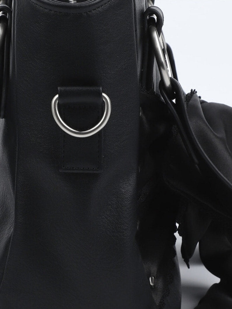 【IUGAMAKARAS】Laced Ribbon Leather Shoulder Bag