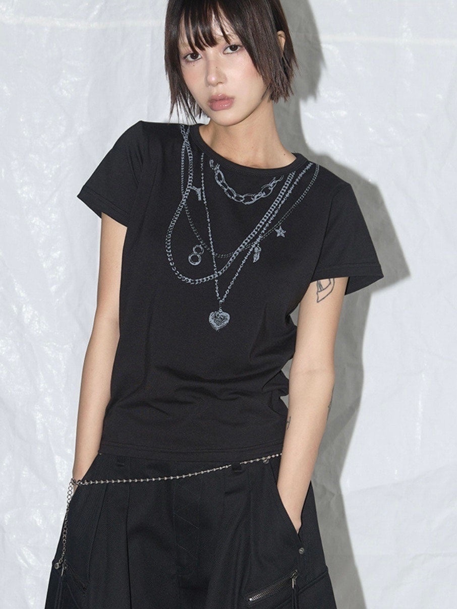 【FANCY CLUB】DUAL CHARM NECKLACE TEE / 【ファンシークラブ】チャームネックレスプリント半袖Tシャツ