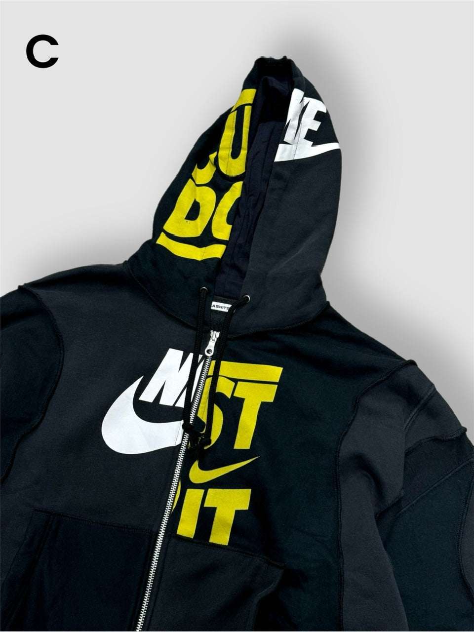 【Re +】double zip cutting switch hoodie (black)