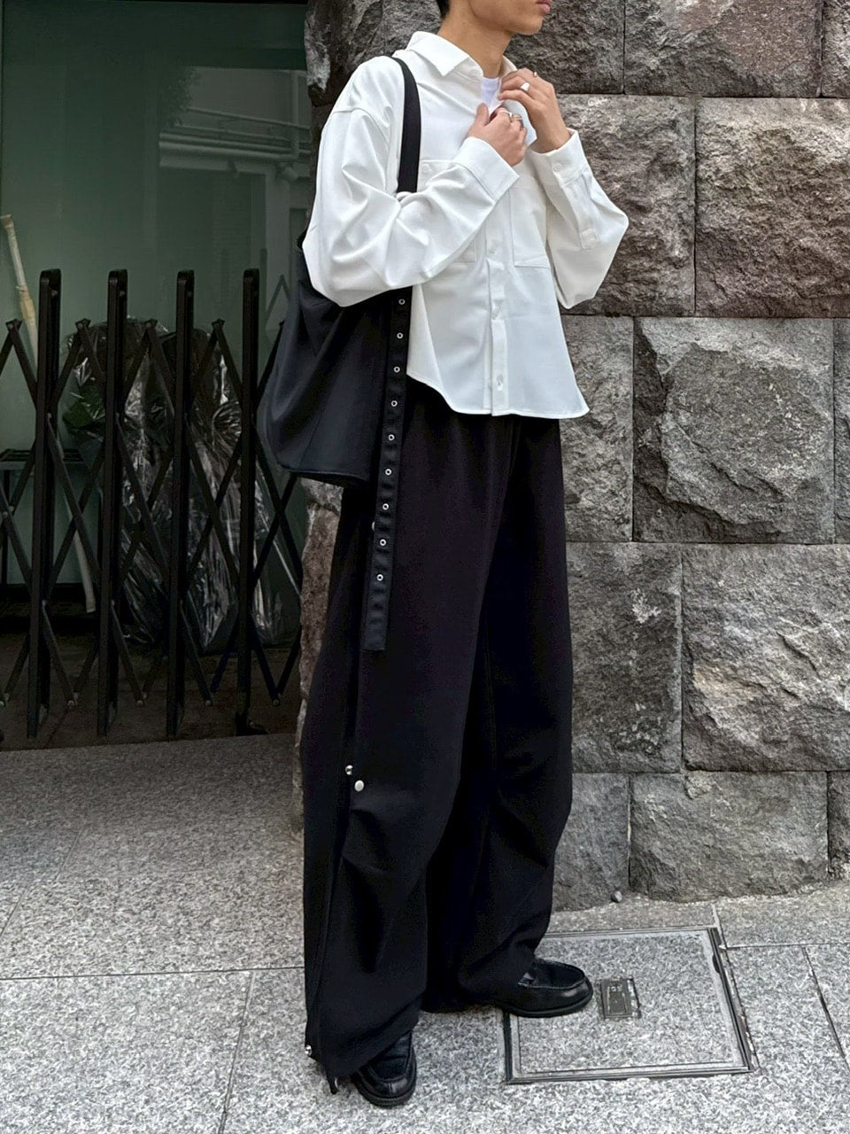受注制【Chikashitsu +】cropped long sleeve shirt (3color)