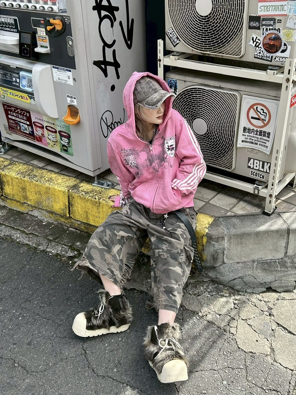 【Never mind the XU】camouflage damage half pants (2color) / 【ネバーマインドザエックスユー】カモフラージュダメージデニムハーフパンツ