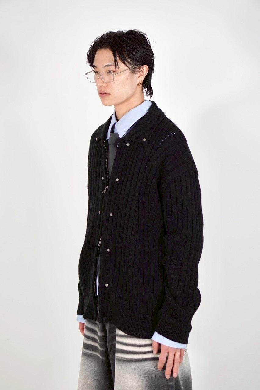【Chikashitsu +】rivet zip up knit (2color)