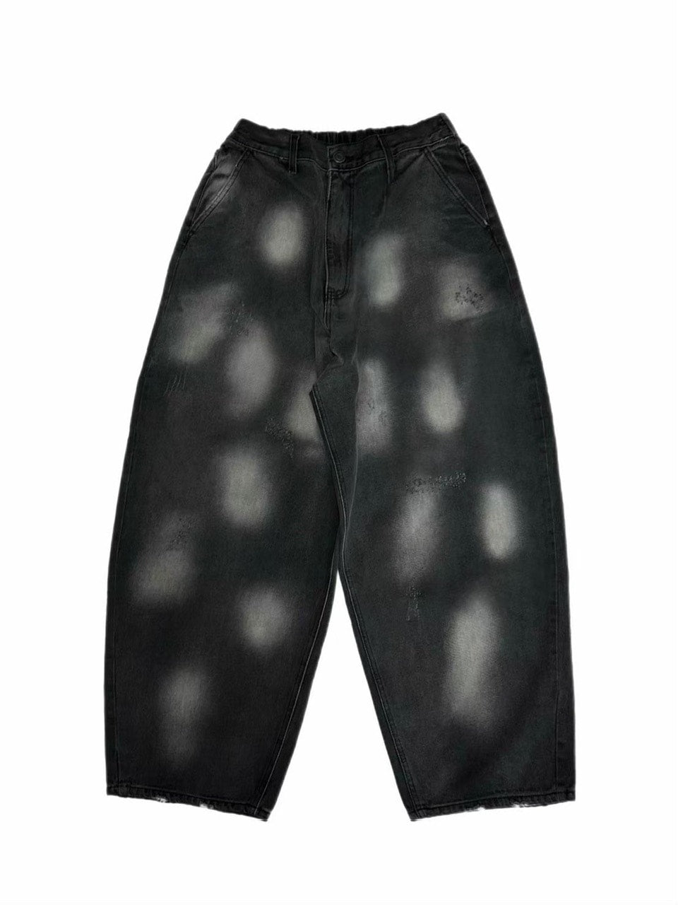 【Chikashitsu +】point wash balloon denim pants (2color) / 【チカシツプラス】ポイントウォッシングバルーンデニムパンツ