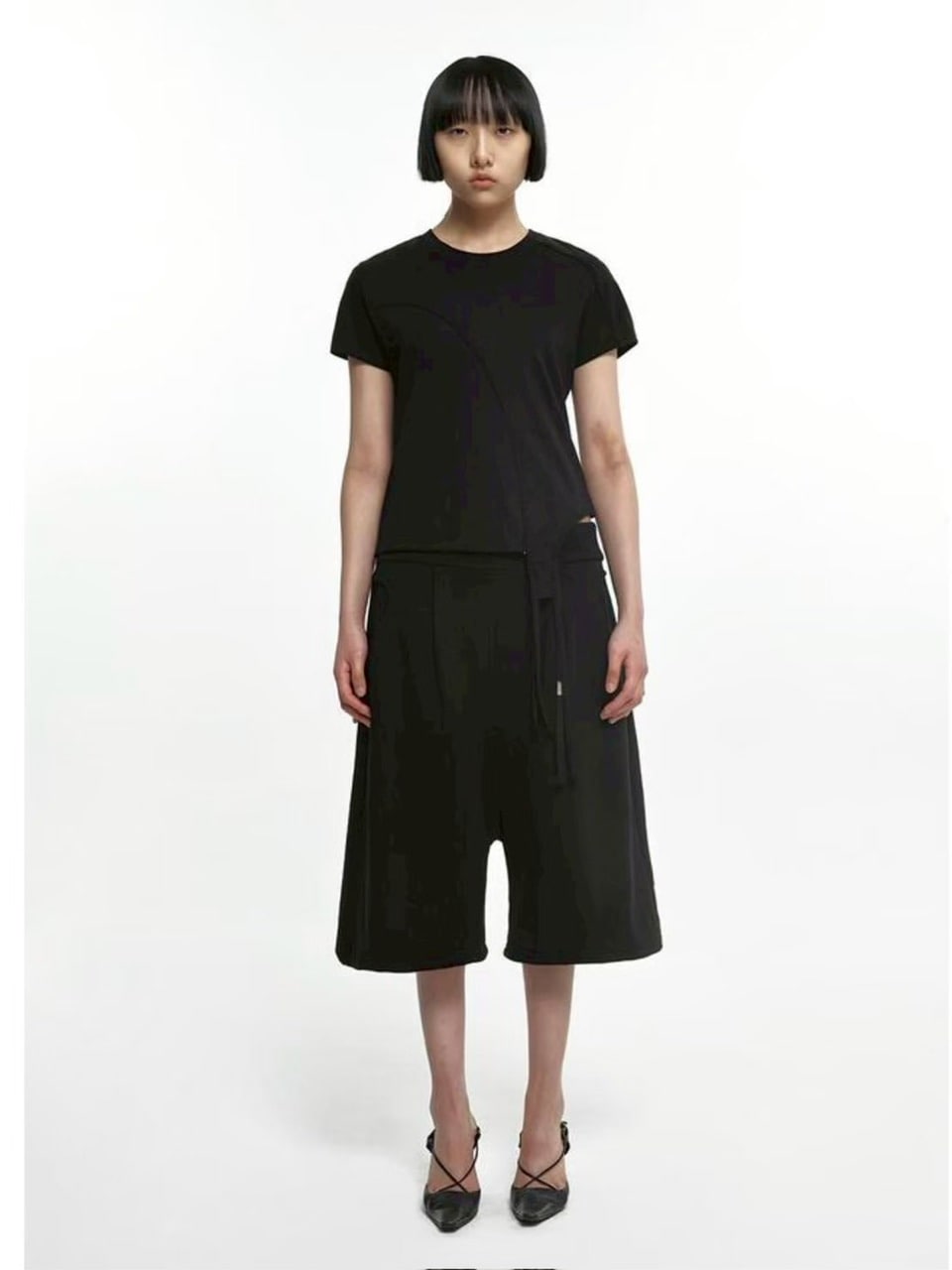 【NACHE】ASYMMETRIC LINE T-SHIRT