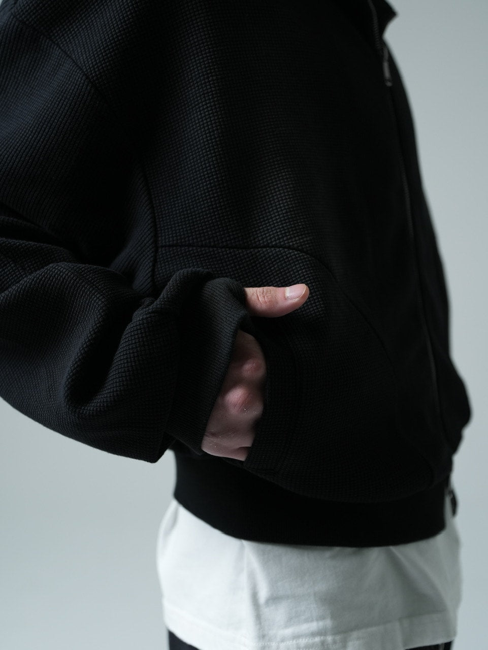 【CHIKASHITSU PLUS HIGH】Rust waffle zip up hoodie